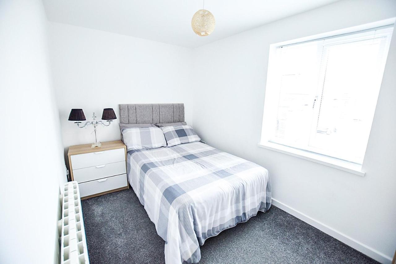 Sunderland Short Stays 2 Bedroom Apartment Free Parking Fulwell Sr6 Dış mekan fotoğraf