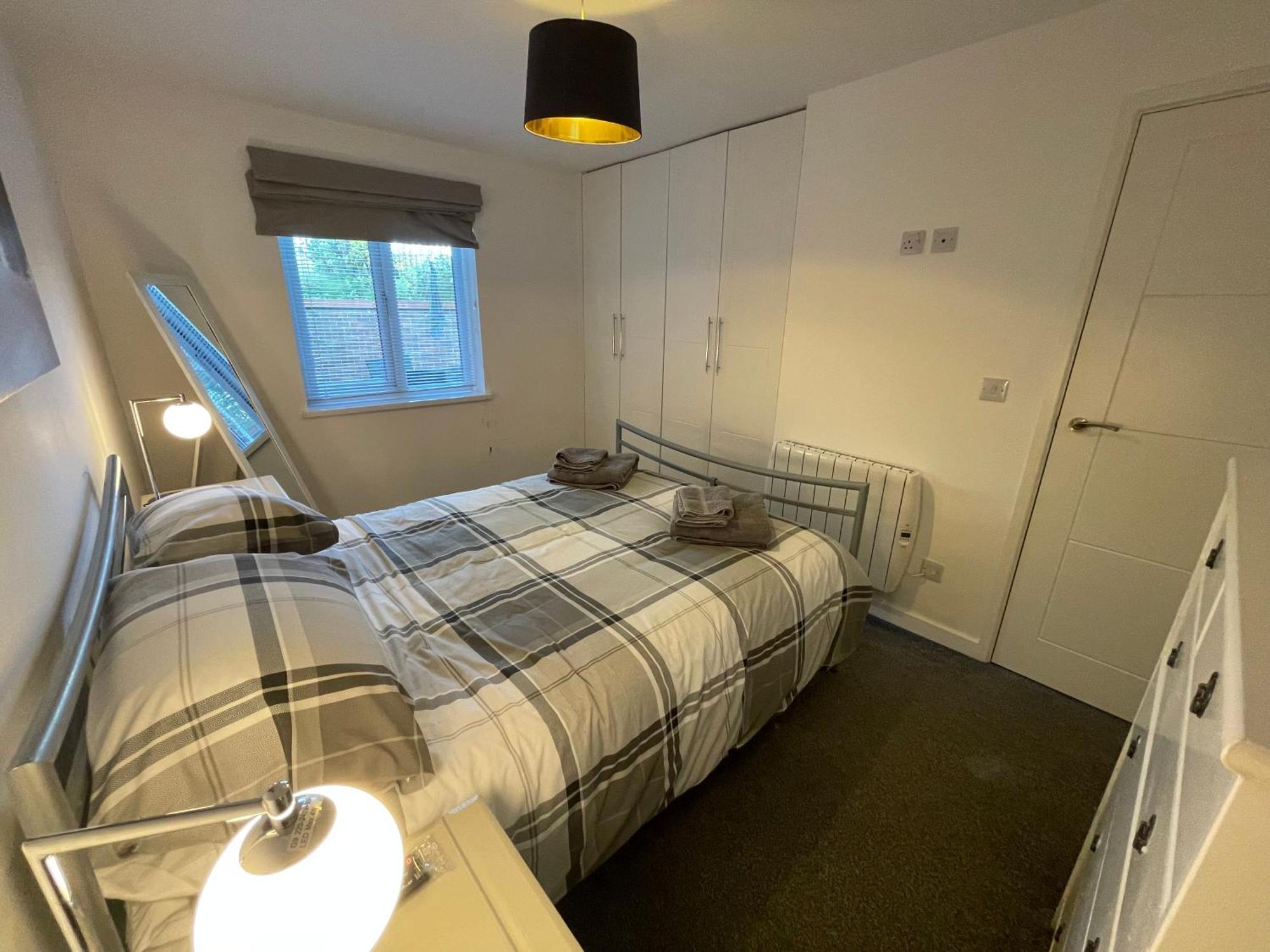 Sunderland Short Stays 2 Bedroom Apartment Free Parking Fulwell Sr6 Dış mekan fotoğraf