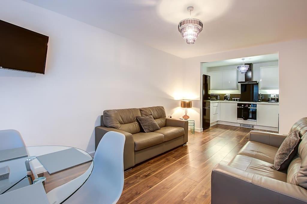 Sunderland Short Stays 2 Bedroom Apartment Free Parking Fulwell Sr6 Dış mekan fotoğraf