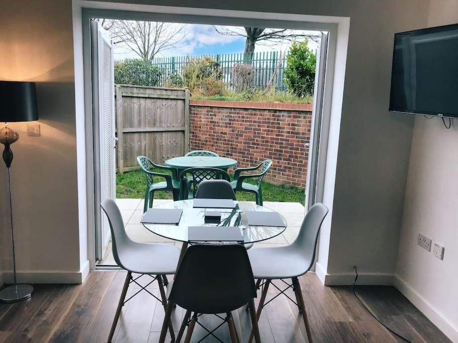 Sunderland Short Stays 2 Bedroom Apartment Free Parking Fulwell Sr6 Dış mekan fotoğraf
